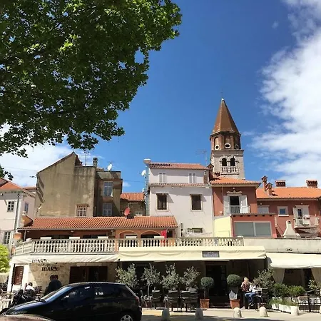 Apartment Apt Emilia - Your Holiday With Parking *